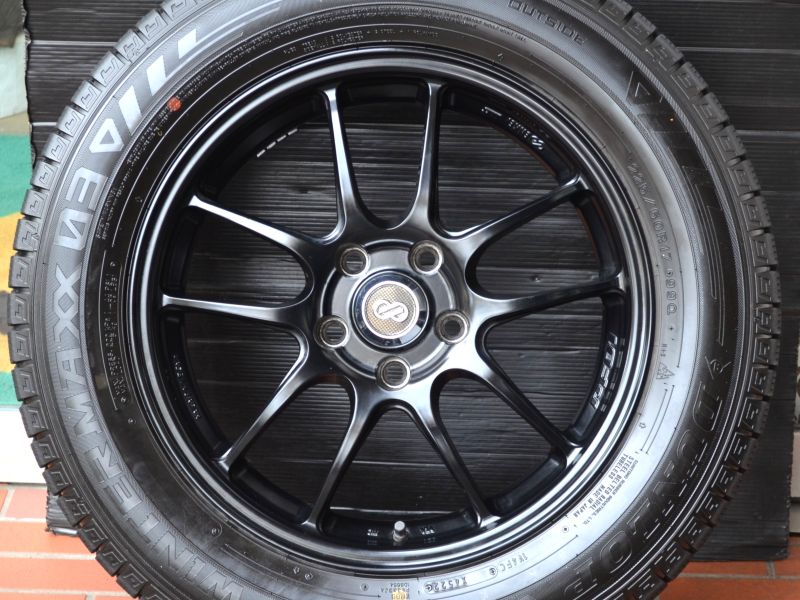 17インチ ENKEI PF01 ダンロップ ウインターマックス03 2022年製 スタッドレスタイヤ付き中古セット